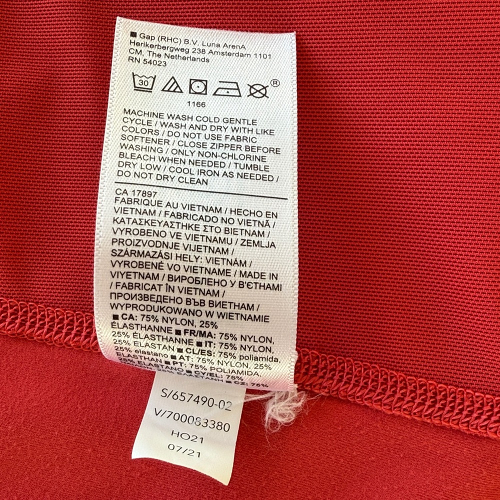 Athleta Salutation Jacket. Red Size Small. - image 8